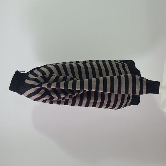 4/$20 ❤️ Striped Zip Turtleneck Sweater (L) - Picture 3 of 5